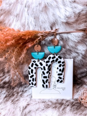 BOUCLES PHILIPPINE ZEBRE TURQUOISE CAMEL